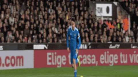 萨拉赫梅开二度+迪亚斯助力，利物浦连胜两场挑战强敌